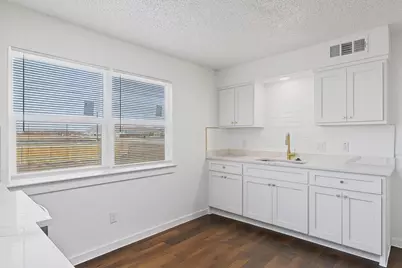 1700 Manor Garden, Greenville, TX 75401 - Photo 8