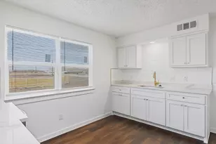 1700 Manor Garden, Greenville, TX 75401 - Photo 8