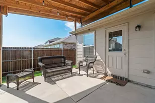 1912 Fox Glove St, Royse City, TX 75189 - Photo 18