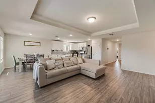 1912 Fox Glove St, Royse City, TX 75189 - Photo 4
