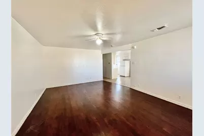 2427 January Lane, Grand Prairie, TX 75050 - Photo 2