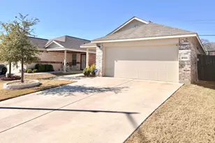 6020 Parkview Hills Ln, Fort Worth, TX 76179 - Photo 2