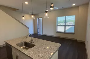 2036 Oak Grove, Aubrey, TX 76227 - Photo 10