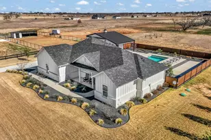 3785 Pine Rd, Poolville, TX 76487 - Photo 8