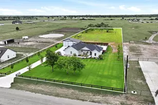 3785 Pine Rd, Poolville, TX 76487 - Photo 32