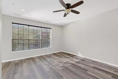 1527 Biltmore Lane, Irving, TX 75063 - Photo 4