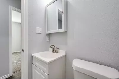 13710 Charcoal Lane, Farmers Branch, TX 75234 - Photo 20