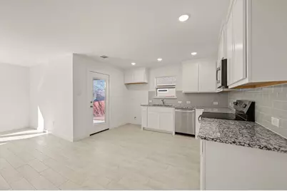 217 Shady Oaks Drive, Runaway Bay, TX 76426 - Photo 14