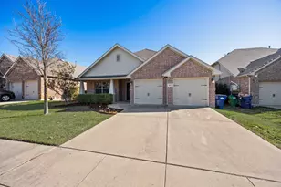 892 Honey Locust Dr, Fate, TX 75087 - Photo 2