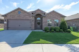 1833 Chamaeleon Dr, Haslet, TX 76052 - Photo 1