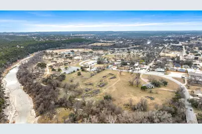 1404 NE Barnard Street, Glen Rose, TX 76043 - Photo 10