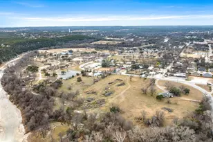 1404 NE Barnard St, Glen Rose, TX 76043 - Photo 10