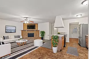 724 Sunny Slope Dr, Allen, TX 75002 - Photo 4