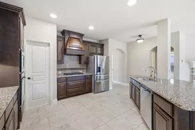 2739 Chimney Rock Road, Burleson, TX 76028 - Photo 8