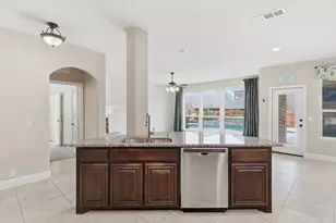 2739 Chimney Rock Rd, Burleson, TX 76028 - Photo 12