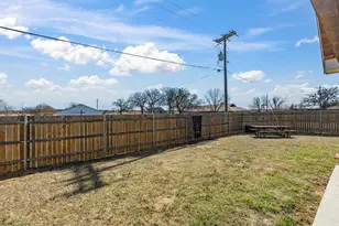 608 Timberline Dr, Bridgeport, TX 76426 - Photo 30