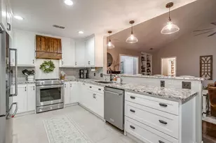 649 Christopher Ln, Burleson, TX 76028 - Photo 12