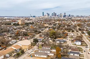 3608 Latimer St, Dallas, TX 75215 - Photo 14