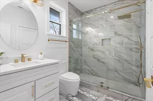 4726 Hopkins Ave, Dallas, TX 75209 - Photo 12