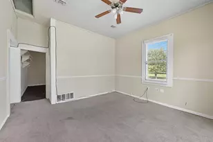 1025 Chaffin St, Sherman, TX 75090 - Photo 4