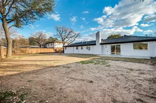 116 Cooper Dr, Hurst, TX 76053 - Photo 24