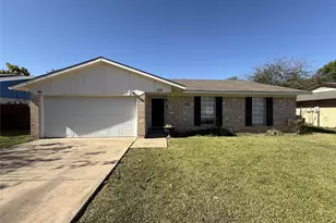 1109 Sunset Dr, Garland, TX 75040 - Photo 1