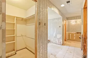 9706 Trevor Dr, Dallas, TX 75243 - Photo 20