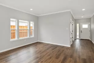 107 Wesson St, Gun Barrel City, TX 75156 - Photo 4