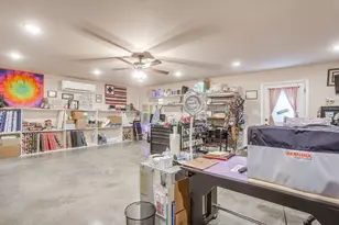 2140 Brown Loop, Poolville, TX 76487 - Photo 34