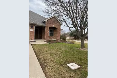 202 Lawson Farms Drive, Midlothian, TX 76065 - Photo 2