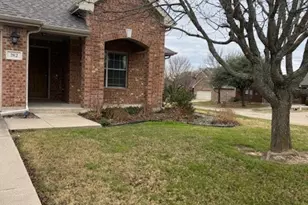 202 Lawson Farms Dr, Midlothian, TX 76065 - Photo 2