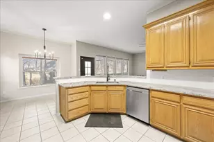 1409 Spinnaker Ln, Azle, TX 76020 - Photo 8