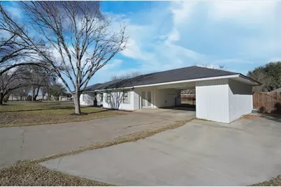 3701 Nocona Drive, DeCordova, TX 76049 - Photo 2
