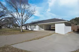 3701 Nocona Dr, De Cordova, TX 76049 - Photo 2