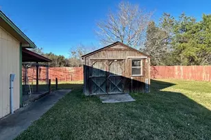 385 Co Rd 161, Streetman, TX 75859 - Photo 26