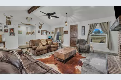 212 Amanda Drive, Weatherford, TX 76088 - Photo 4