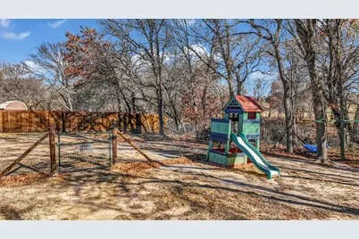 212 Amanda Drive, Weatherford, TX 76088 - Photo 32