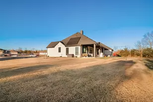 1843 Granite Wy, Van Alstyne, TX 75495 - Photo 6