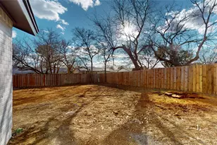 1508 Winderemere Dr, Arlington, TX 76014 - Photo 26