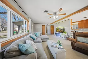 610 Walter Rd, Gainesville, TX 76240 - Photo 2