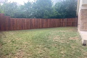 1110 Southwood Ct, Lewisville, TX 75067 - Photo 4