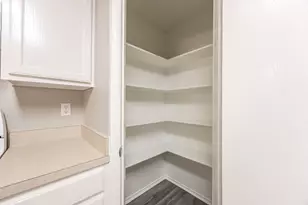 2831 Grandview Dr, Grand Prairie, TX 75052 - Photo 14