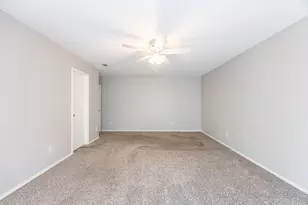 2831 Grandview Dr, Grand Prairie, TX 75052 - Photo 22