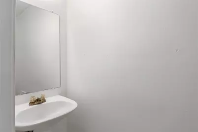 4604 Alamosa Street, Fort Worth, TX 76119 - Photo 4