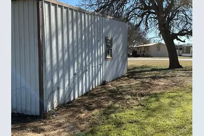 701 County Road 701, Cleburne, TX 76031 - Photo 30