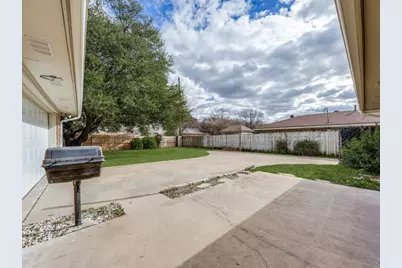 1713 Crescent Drive, Sherman, TX 75092 - Photo 24