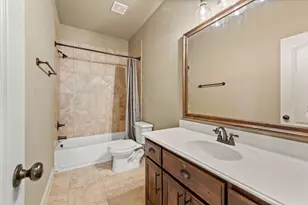 1684 Laramie Ln, Burleson, TX 76028 - Photo 32