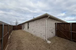 3916 Limestone Blf Dr, Celina, TX 75009 - Photo 8