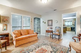 117 Cliffside Dr N, Burleson, TX 76028 - Photo 24