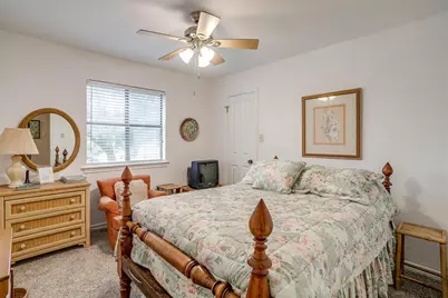 117 Cliffside Drive N, Burleson, TX 76028 - Photo 32